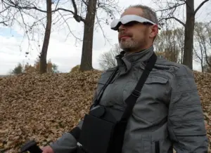 metal detecting with video eye glasses